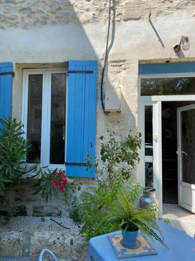 Appartement Les Cypres De L'Ile Avignon Exteriör bild
